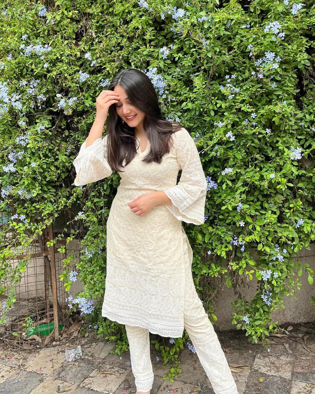 BEAUTIFUL COTTON CHIKANKARI KURTI WITH PANT SET (WITH INNER ATTACHED)